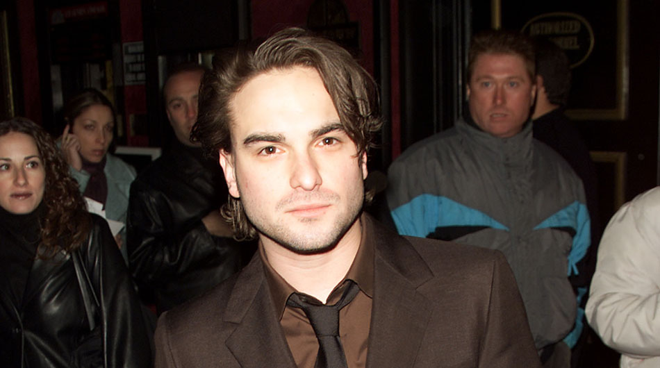 Johnny Galecki at the World Premiere of 'Bounce' at the Ziegfeld Theatre in New York City. 11/15/2000 (Photo: Nick Elgar/ImageDirect)