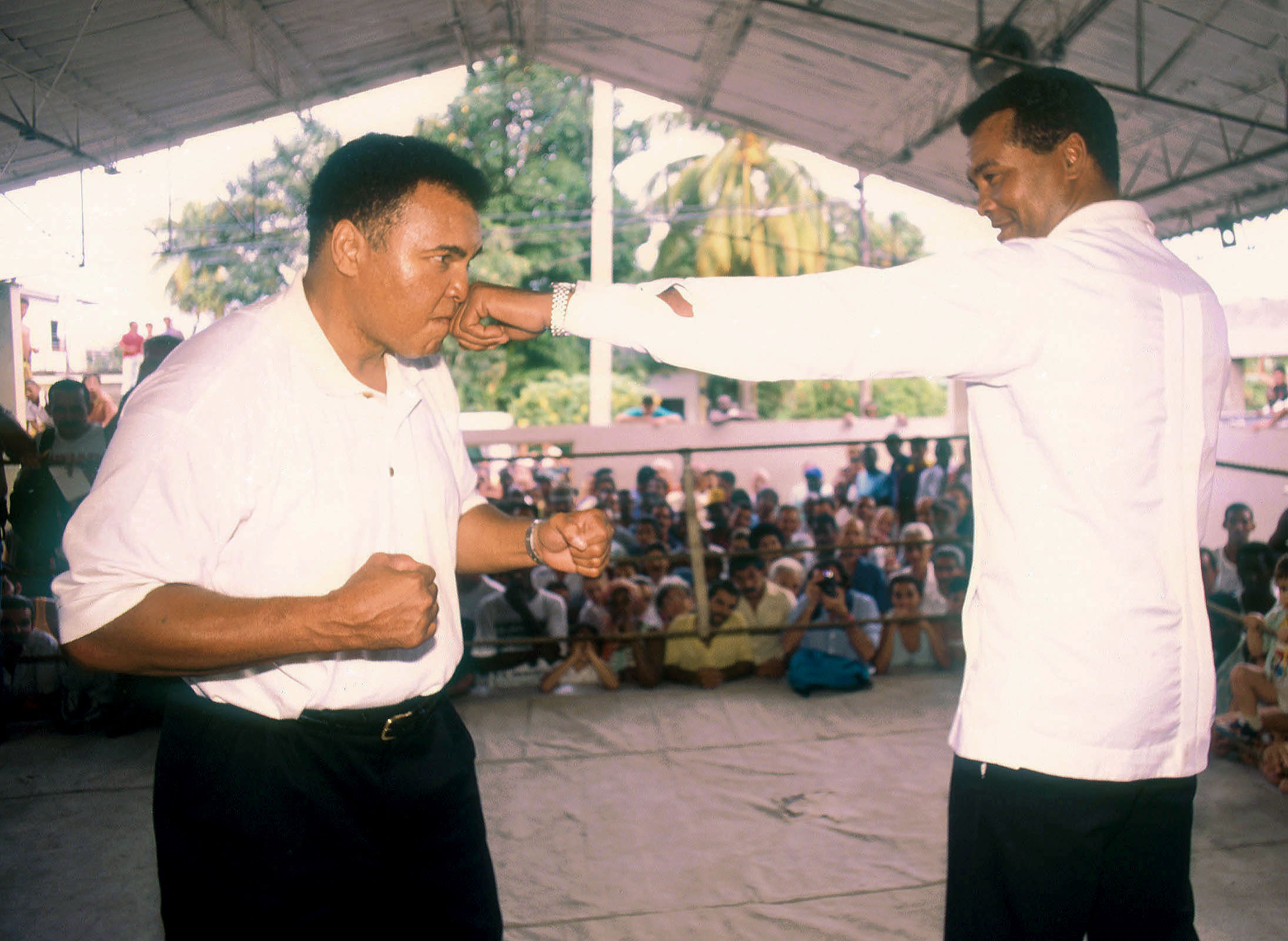 Ali y Stevenson en 1996 durante una visita del carismático boxeador a la isla