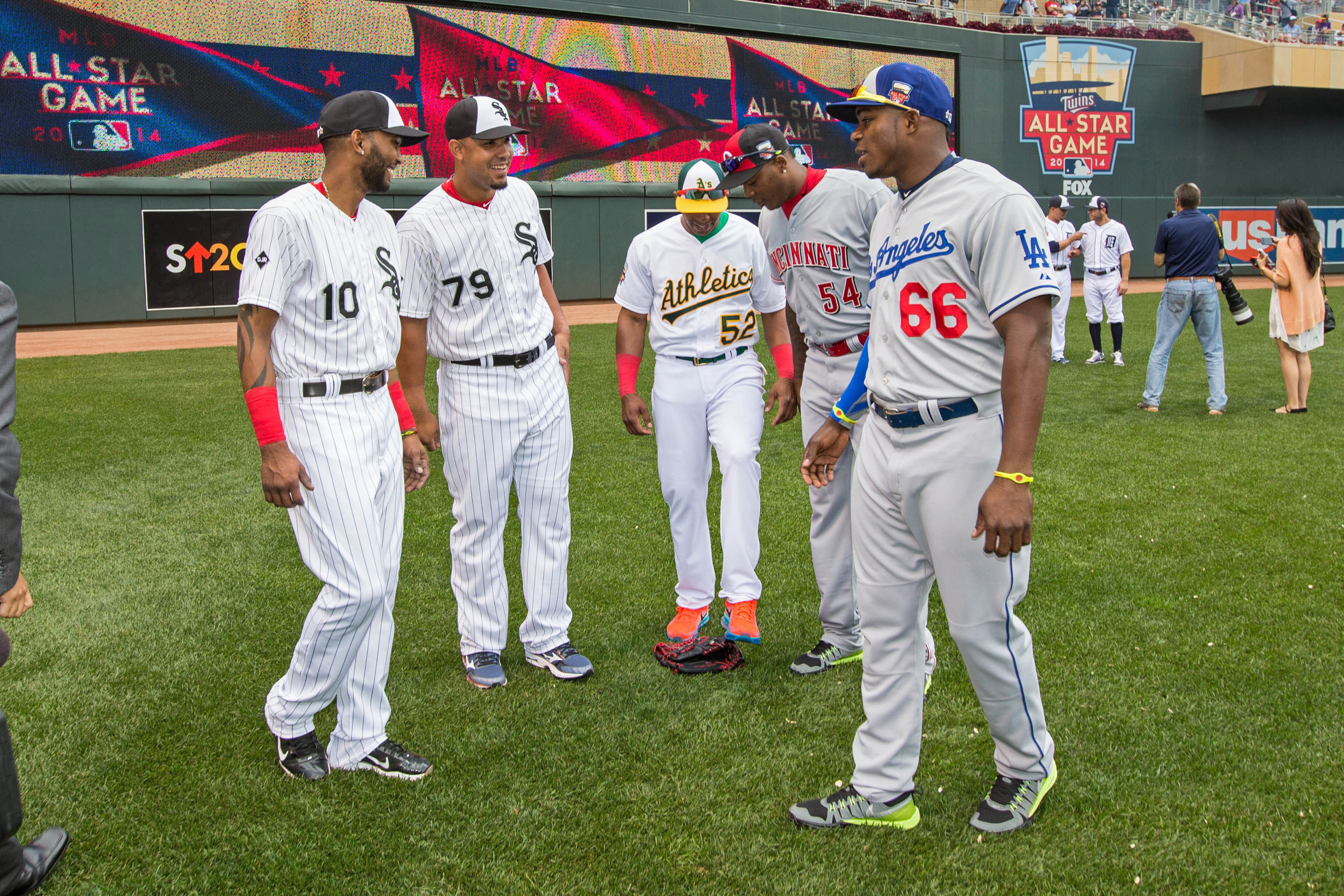 Alexi Ramirez, Jose Abreu, Yoenis Cespedes, Aroldis Chapman y Yasiel Puig forman parte de la legión cubana en MLB