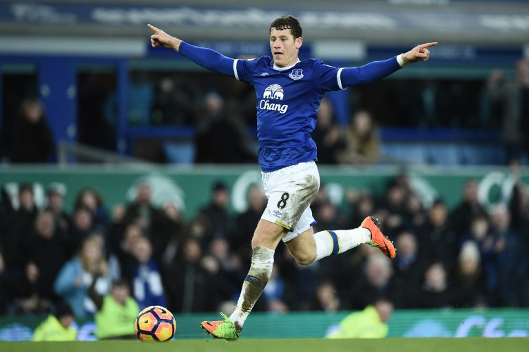 Everton's English midfielder Ross Barkley celebrates before scoring their sixth goal during the English Premier League football match between Everton and Bournemouth at Goodison Park in Liverpool, north west England on February 4, 2017. / AFP PHOTO / Oli SCARFF / RESTRICTED TO EDITORIAL USE. No use with unauthorized audio, video, data, fixture lists, club/league logos or 'live' services. Online in-match use limited to 75 images, no video emulation. No use in betting, games or single club/league/player publications. /